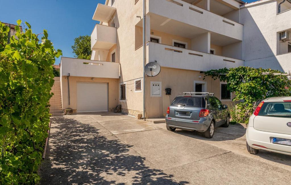 Apartmani Mile Крк Екстер'єр фото